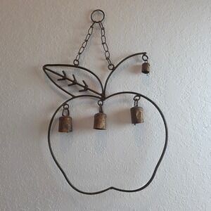 Vintage Rustic Wrought Iron Apple Wall Hanging 4 Tin Bells Farmhouse Chain